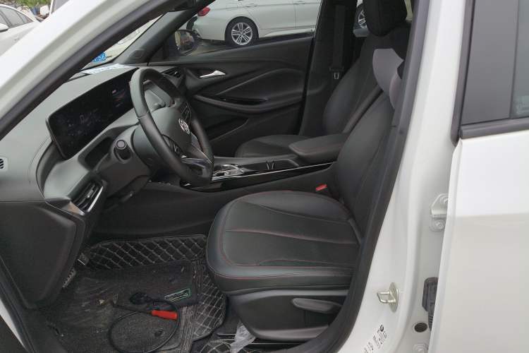 Used Buick Verano 2023 Pro GS Hunter Wind Edition
