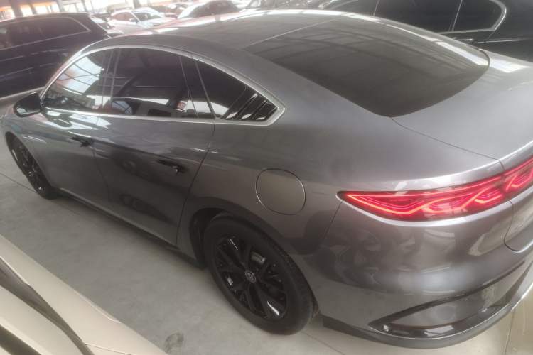 Used BYD Han 2024 DM-i Glory Edition 121KM Prestige Model
