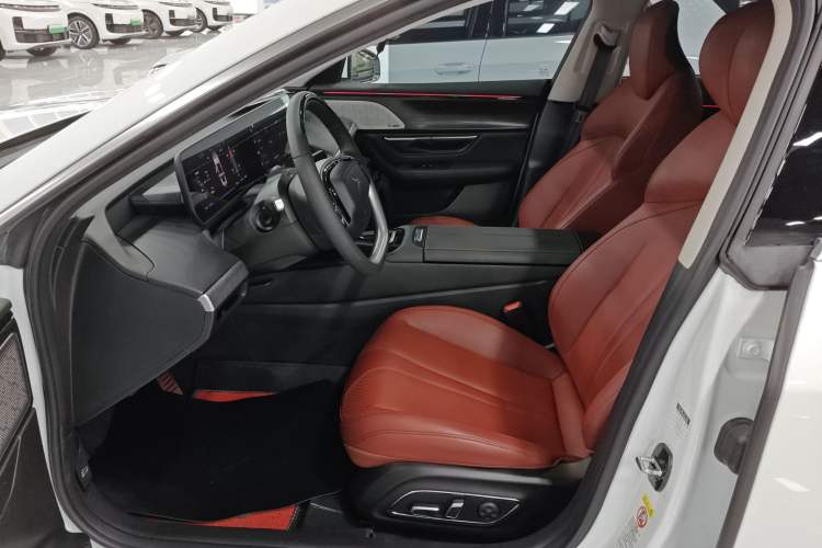 Used XPeng P7 2020 670E
