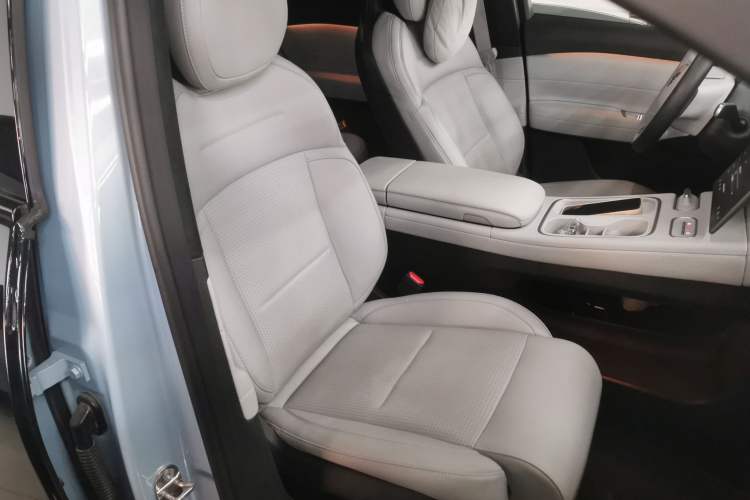 Used Nio ES6 2024 75 kWh