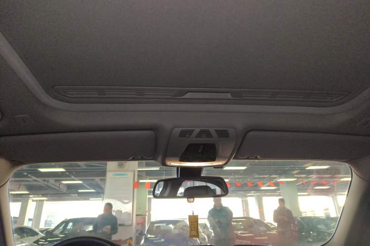 Used BMW 3 Series 2015 320Li Fashion Model