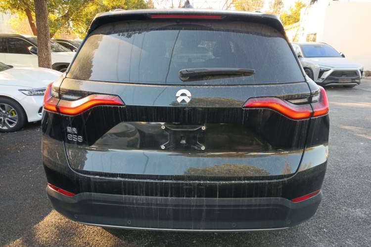 Used Nio ES8 2018 355 km Base Version 6-Seater Edition
