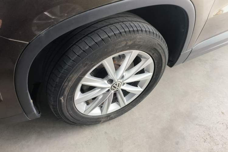 Used Volkswagen Tiguan 2016 280TSI Automatic Two-Wheel-Drive Silk Road Style Edition