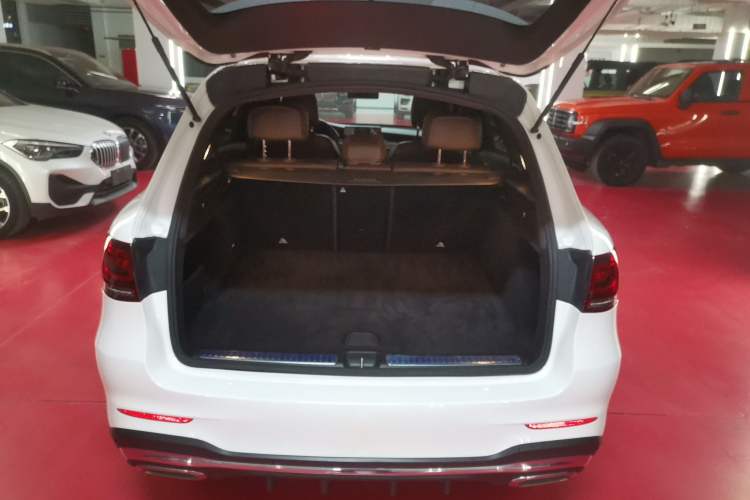 Used Mercedes-Benz GLC 2020 GLC 300 L 4MATIC Dynamic Edition