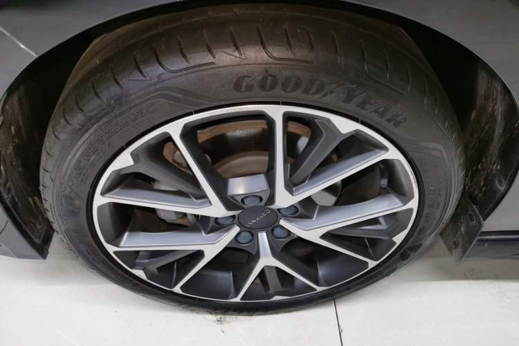 Used Lynk & Co 03 2019 1.5TD DCT JingPro Edition China VI Standard
