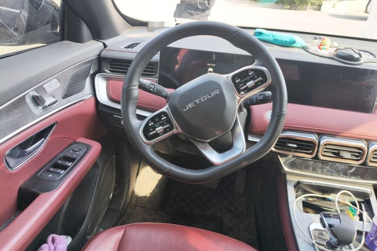 Used JETOUR X70 PLUS 2024 Champion Edition 1.5T DCT Champion MAX+ 7-Seater
