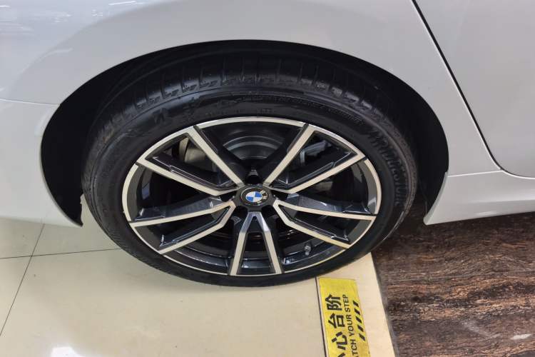 Used BMW 3 Series 2024 325Li M Sport Package