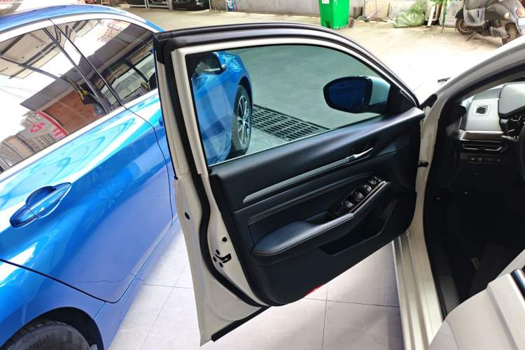 Used Nissan Teana 2022 2.0L XL-TLS Enjoyment Edition
