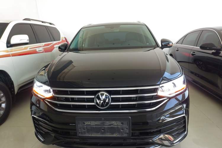 Used Volkswagen Tiguan L 2022 330TSI Automatic Two-Wheel Drive R-Line Enhanced Edition
