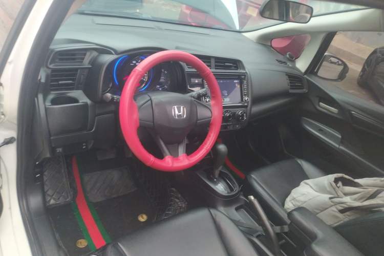 Used Honda Fit 2018 1.5L CVT Comfort Sunroof Version