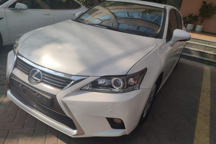 Used Lexus CT 2014 CT200h Comfort Edition Monochrome