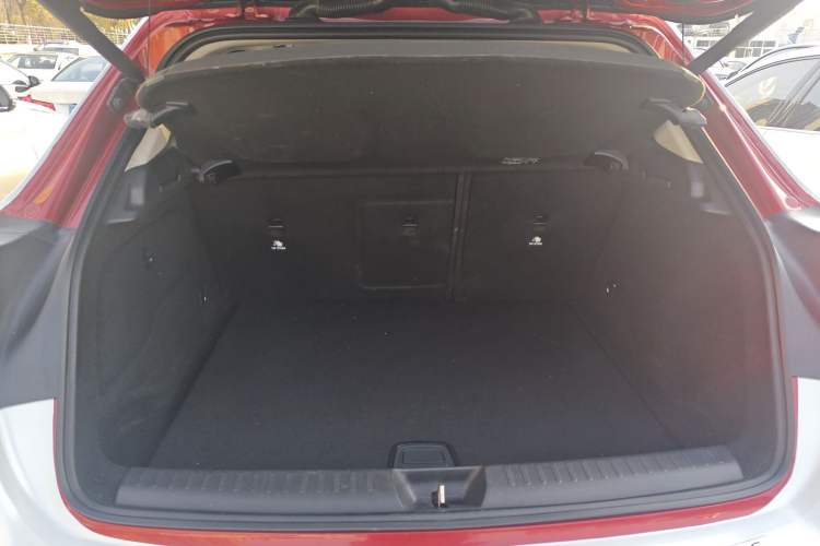 Used Mercedes-Benz GLA 2017 GLA 220 4MATIC Fashion Model
