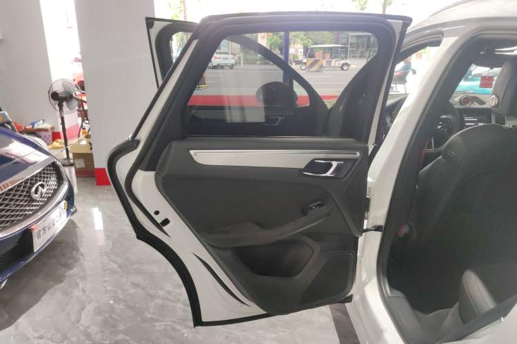 Used Porsche Macan 2017 Macan GTS 3.0T
