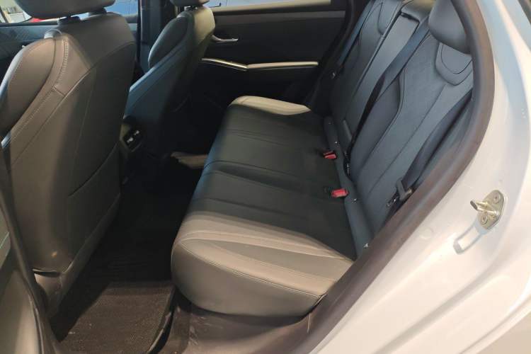 Used BYD Qin PLUS 2025 DM-i Smart Drive 120KM Superior Model
