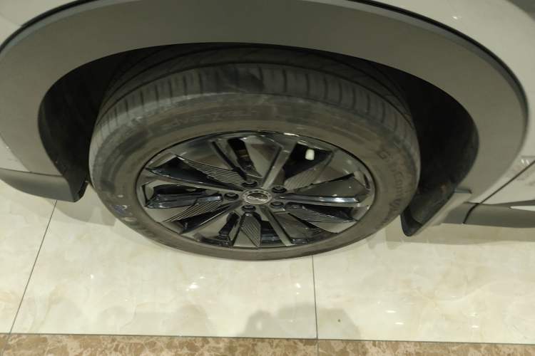 Used BYD Song PLUS New Energy 2025 DM-i 112KM Prestige Model