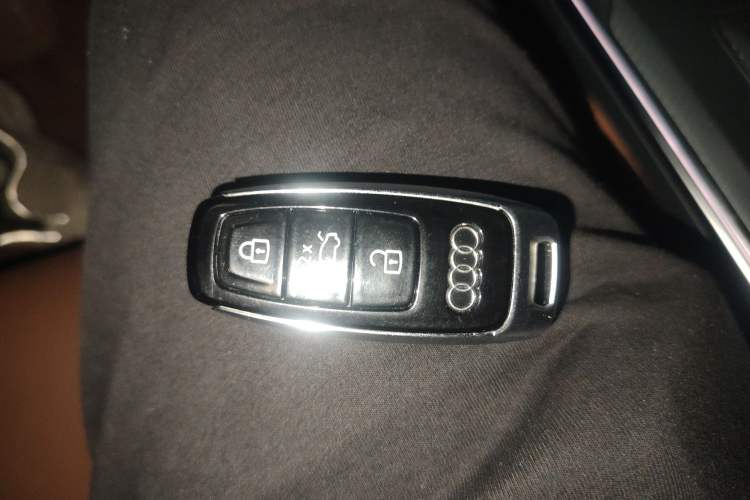 Used Audi A6L 2024 45 TFSI Prestige Elegant Edition
