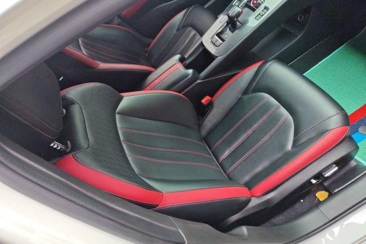 Used GAC Trumpchi EMPOW 2021 270T DCT J16 Version
