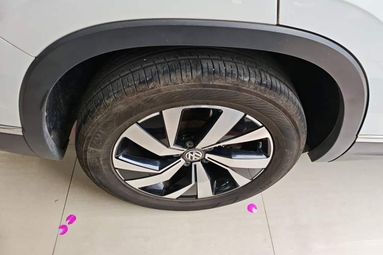 Used Volkswagen Tayron 2020 330TSI Two-Wheel Drive Luxury Smart Connectivity Version
