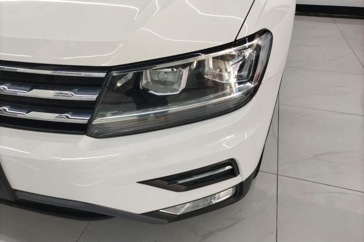 Used Volkswagen Tiguan L 2021 330TSI Automatic Two-Wheel Drive Smart Edition