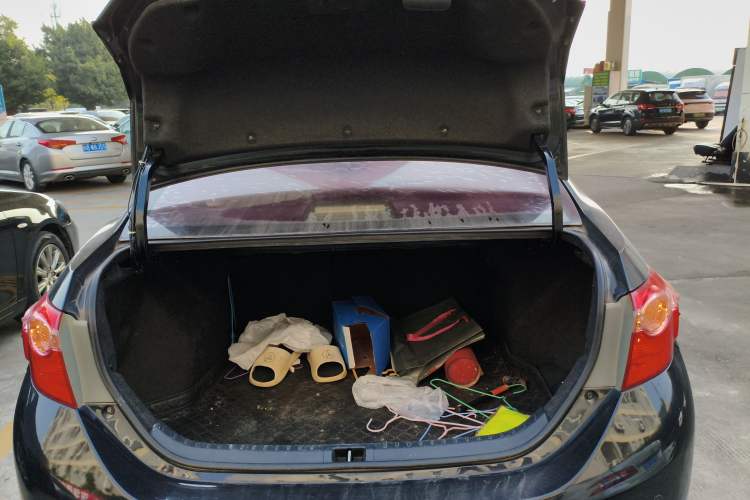 Used Toyota Levin 2017 Revised Version 185T CVT New Sharp Edition China V Standard
