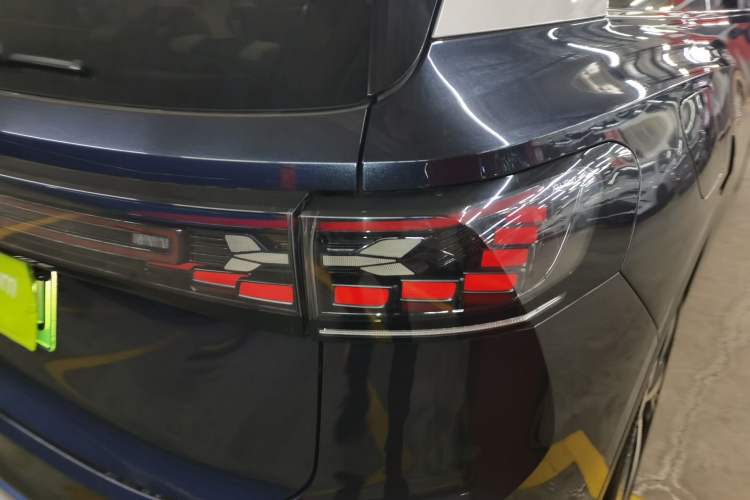 Used Volkswagen ID.6 CROZZ 2021 Revised Version Long-Range PRO Edition
