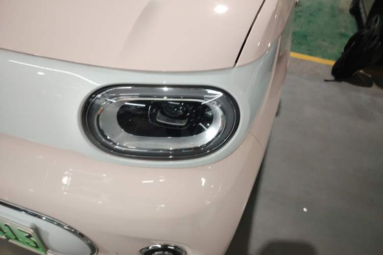 Used Wuling Hongguang MINIEV 2024 3rd Generation 120 km
