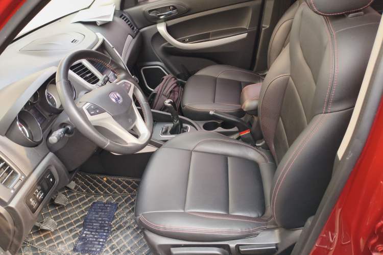 Used Changan CS35 2016 1.6L Manual Luxury Model China V Standard
