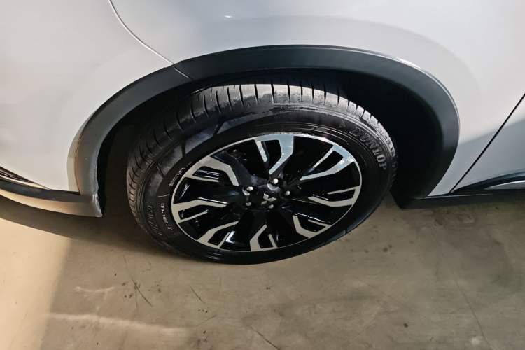 Used Mitsubishi Outlander 2020 2.4L 4x4 Zhi Xiang Edition 5 Seats