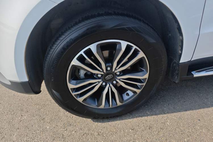 Used Geely Auto Vision X6 2016 1.8L Manual Luxury Model