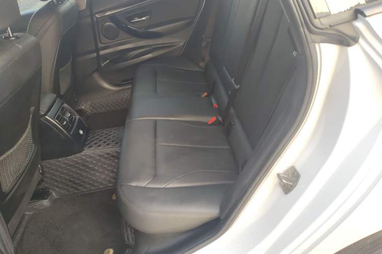 Used BMW 3 Series GT 2018 320i Sport Edition