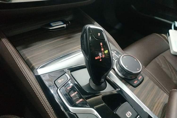 Used BMW 5 Series 2018 Revised Version 530Li Leading Edition Luxury Package
