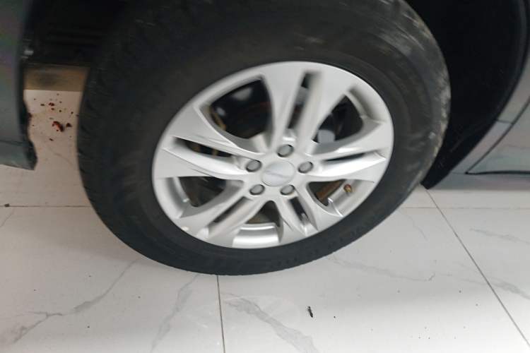 Used Haval M6 2019 1.5T DCT Two-Wheel Drive Value Edition China VI Standard
