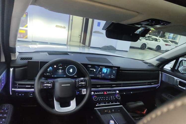 Used Hyundai Santa Fe 2024 2.0T Connoisseur Pro Max
