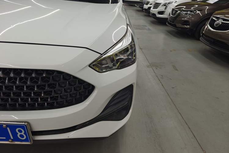 Used Haval M6 2019 1.5T Manual Two-Wheel Drive Urban Version China VI Standard
