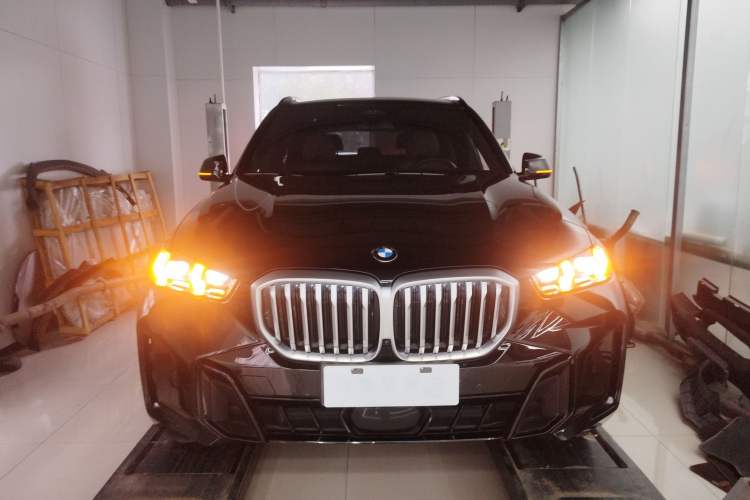 Used BMW X5 2023 xDrive 40Li M Sport Night Edition Package
