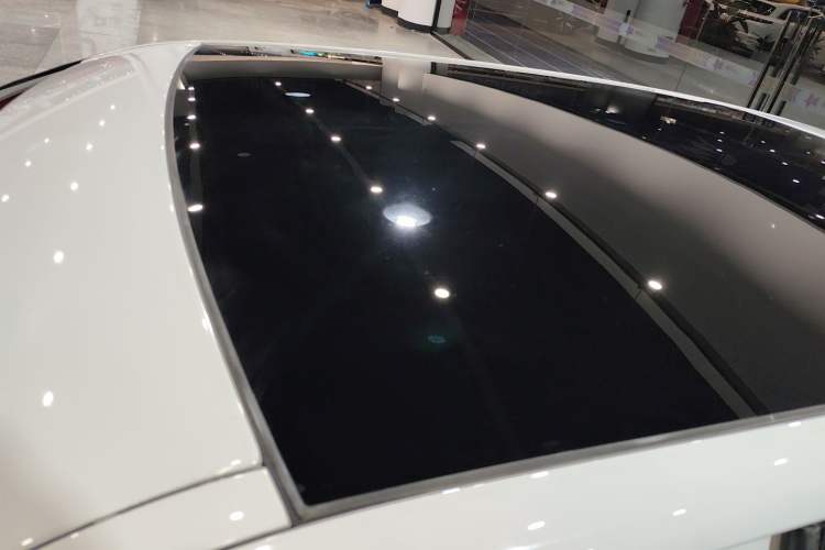 Used Land Rover Discovery Sport 2018 240 PS SE Version
