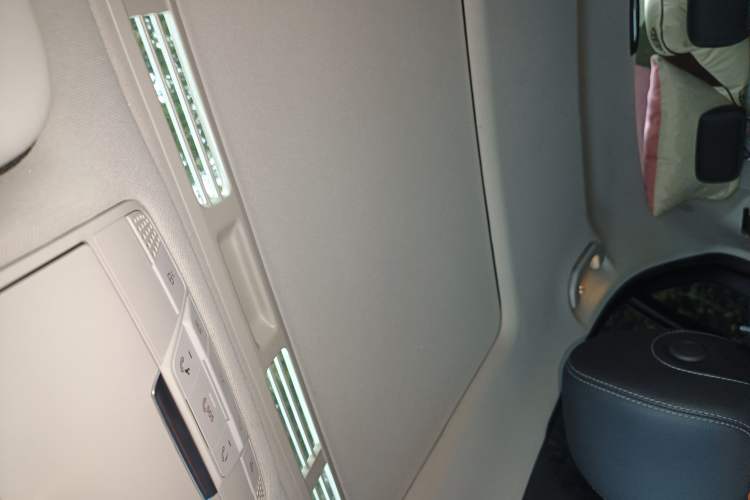 Used Mercedes-Benz C-Class 2017 Restyled C 180 L Fashion Edition Sport Version