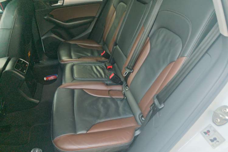 Used Audi Q5 2018 Collector's Edition 40 TFSI Technology Model
