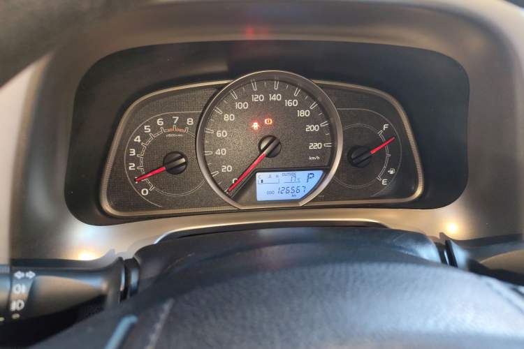 Used Toyota RAV4 2015 2.0L CVT Two-Wheel Drive Fashion Edition