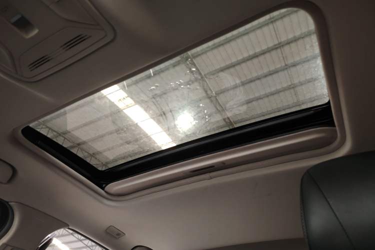 Used Hongqi H5 2020 1.8T Automatic ZhiLian QiYun Edition
