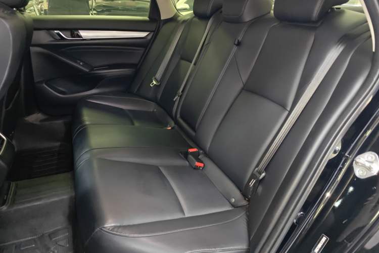 Used Honda Accord 2018 Rui Hybrid 2.0L Rui Ling Edition China VI
