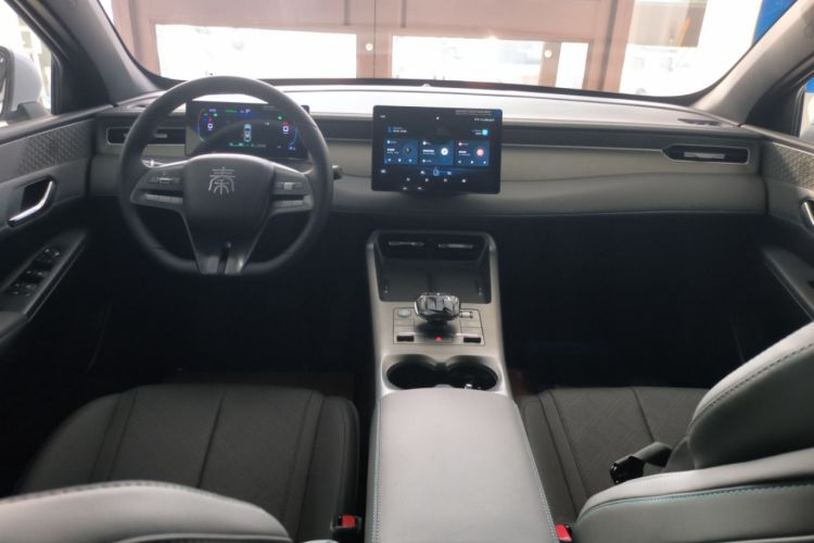 Used BYD Qin PLUS 2025 DM-i Smart Drive 55KM Leading Model
