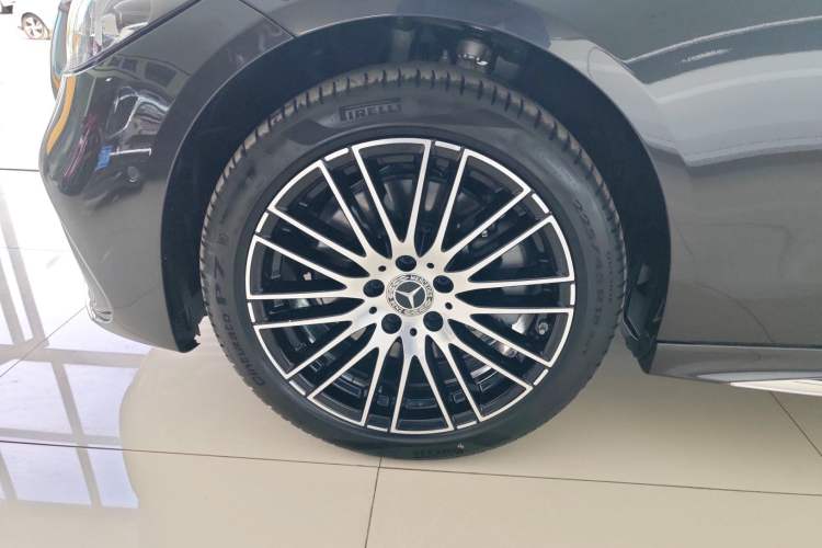 Used Mercedes-Benz C-Class 2023 Second Facelift C 260 L Sport Edition
