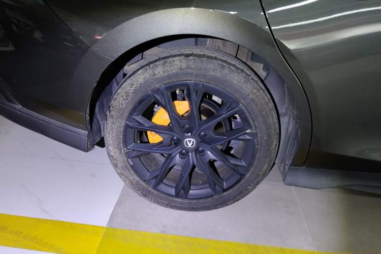 Used Changan UNI-V 2024 1.5T Prestige Edition