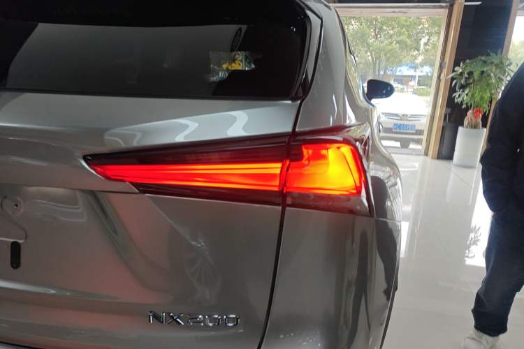 Used Lexus NX 2020 200 Front-Wheel Drive Freeline Edition China VI Standard
