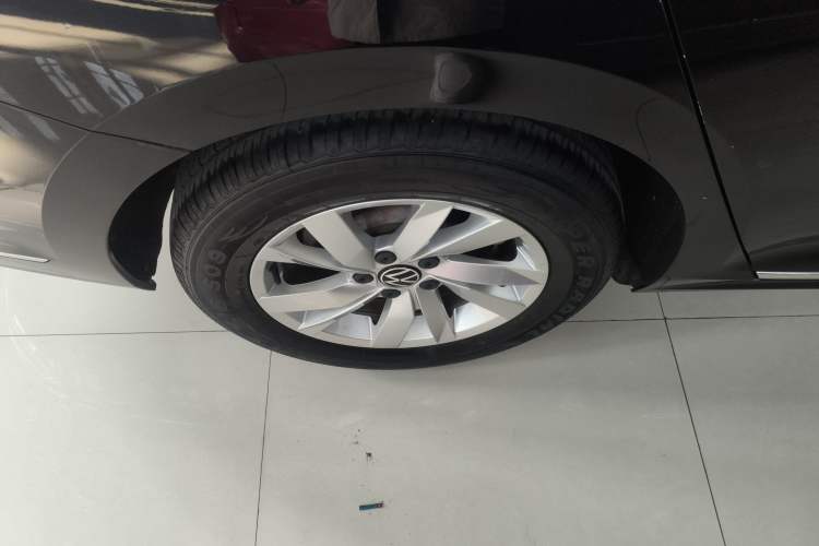 Used Volkswagen Passat 2020 Revised Version 280TSI Business Edition China VI Standard
