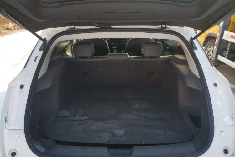 Used Buick Velite 6 2023 430km Range Commuter Version
