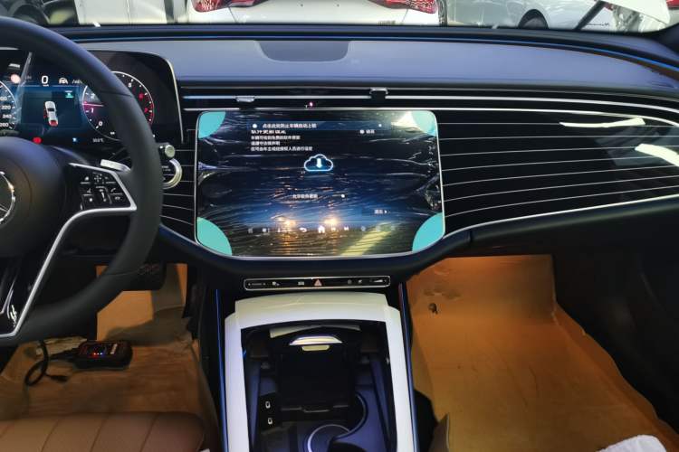 Used Mercedes-Benz E-Class 2024 Facelift E 260 L 4MATIC
