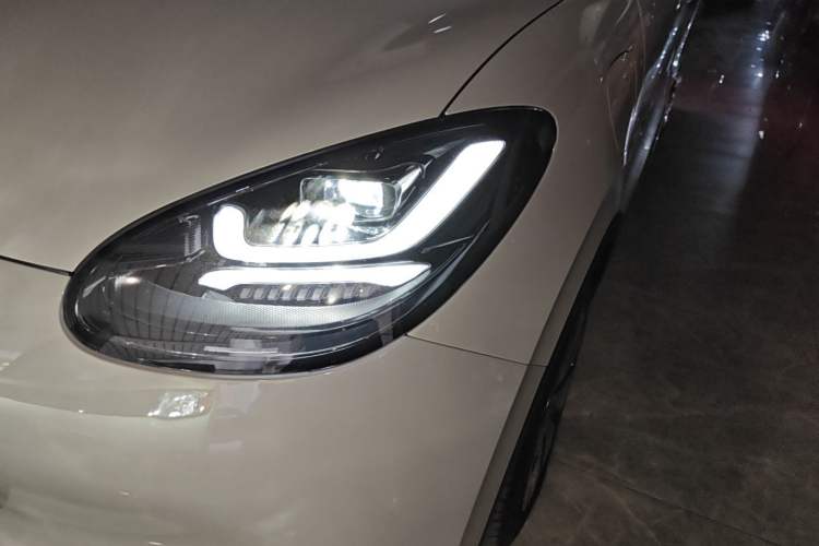 Used Wuling Bingo 2023 333 km Enjoyment Version
