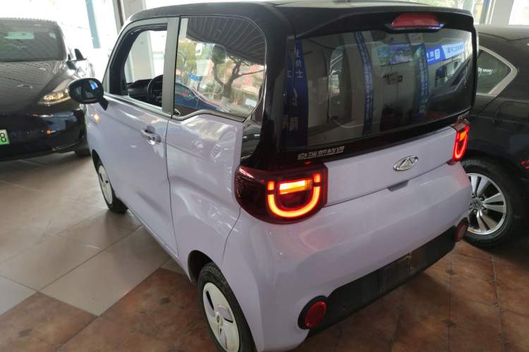 Used Chery QQ Ice Cream 2022 170km Sundae Phosphate Lithium-Ion